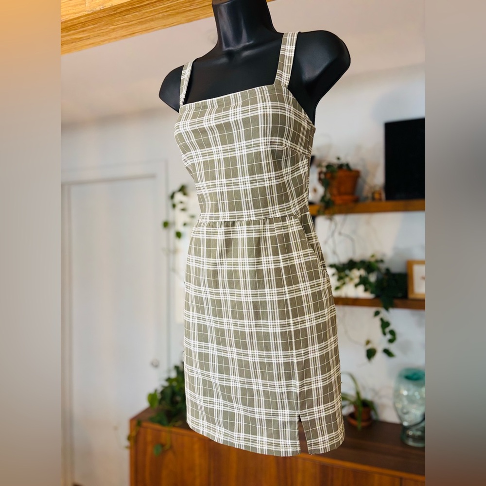 Defrost-NWT-Plaid Patterned Sleeveless Dress - Picture 2 of 8